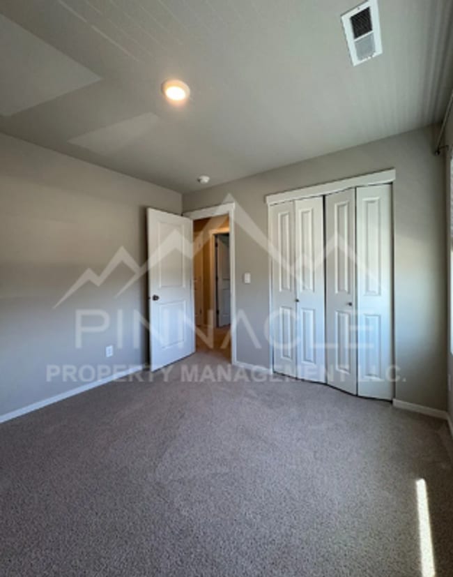 Building Photo - 2906 Longhorn Lp