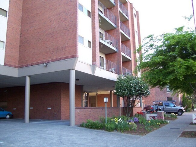 Building Photo - RAM Ramayana Apartments