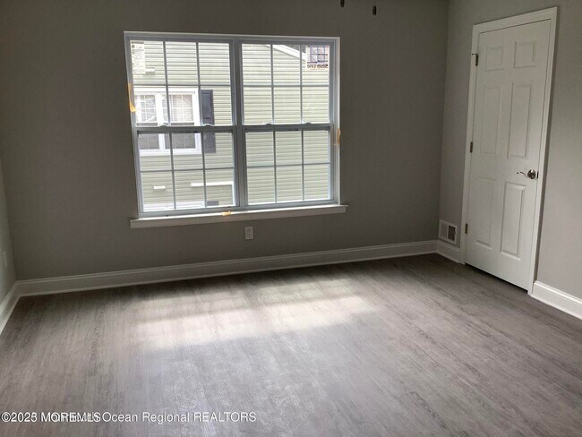 Building Photo - 506 Harding Rd