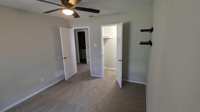 Building Photo - 21355 Park Tree Ln