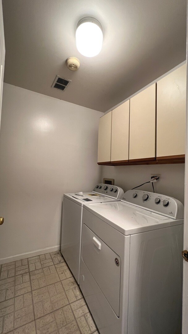 Building Photo - 1238 Ballantrae Pl