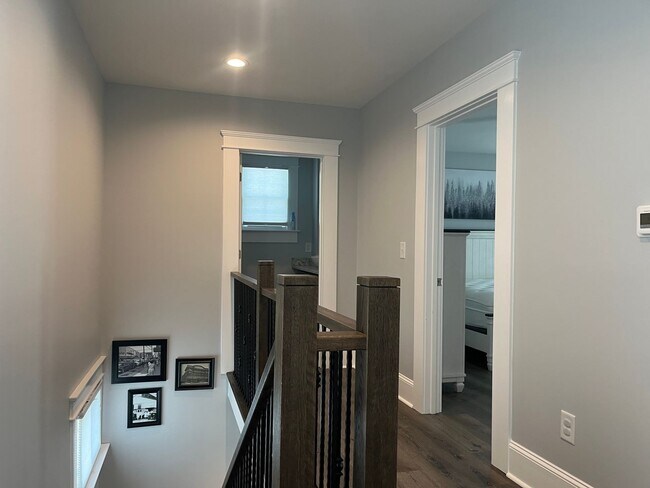 Building Photo - Gorgeous Brand New 3/2 Move In Ready Now!