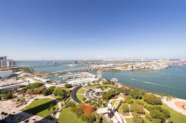 Primary Photo - 50 Biscayne Blvd