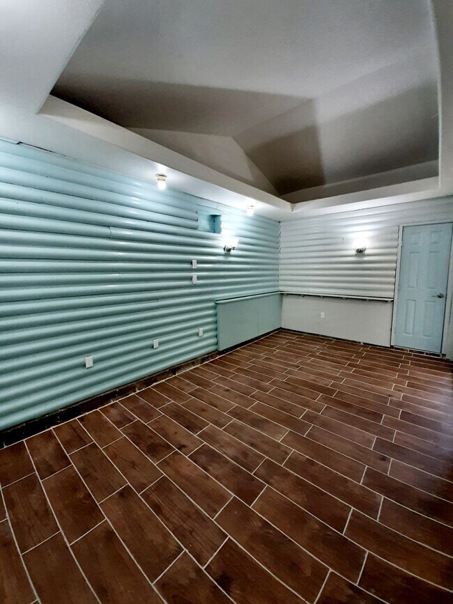 Building Photo - Quaint 3 bedroom, 1.5 bath in Euless