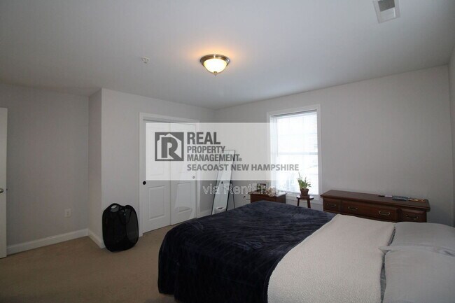 Building Photo - 20 Hanson St