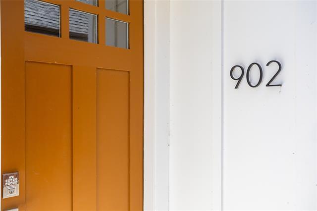 Building Photo - 2509 Benbrook Blvd