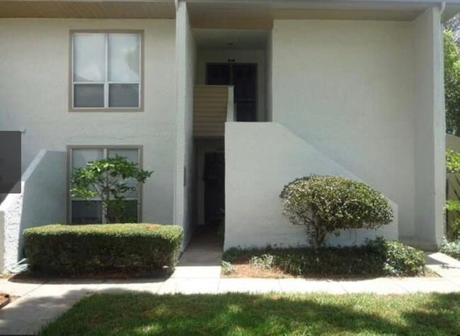 Building Photo - 610 Windrush Bay Dr