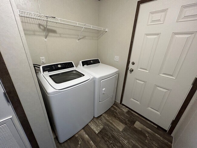 Building Photo - 163 Birch