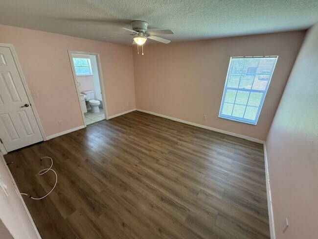 Building Photo - Available June 1st, 2025