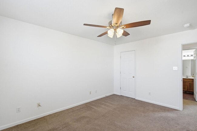 Building Photo - 3518-3520 Prescott Dr.