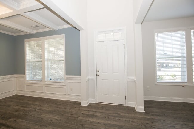 Building Photo - Charming 4 Bedroom Rental Home with Spacious Layout in Carthage, NC!