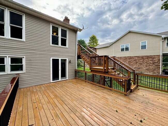 Building Photo - Charming Four-Bedroom Home In Christiansbu...