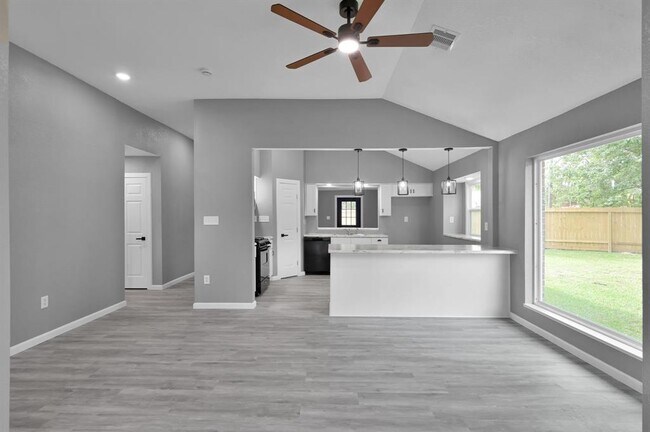 Building Photo - 22603 Pebworth Pl