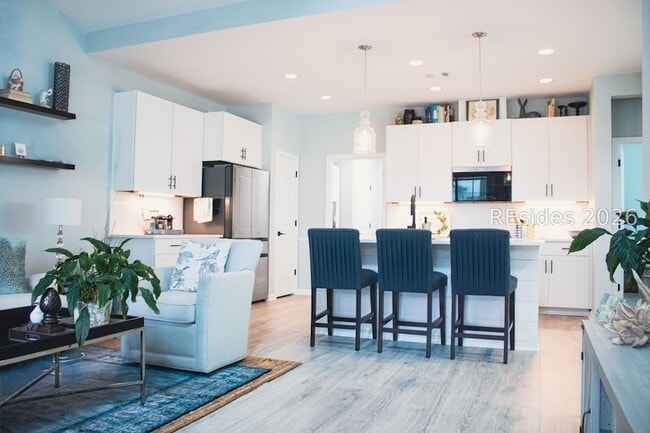 Building Photo - 1314 Good Life Wy