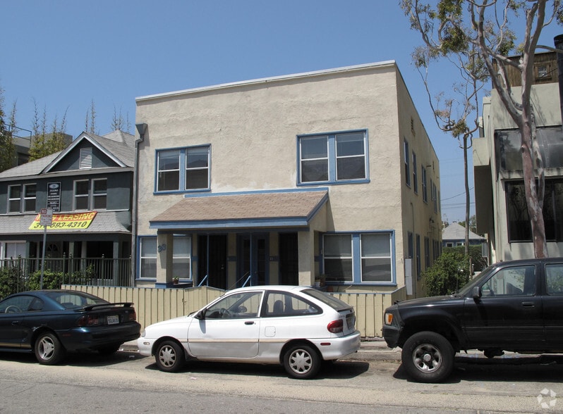 Building Photo - 33 Brooks Ave