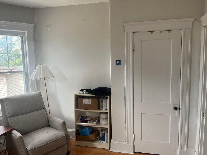 Building Photo - 15 Parkton Rd