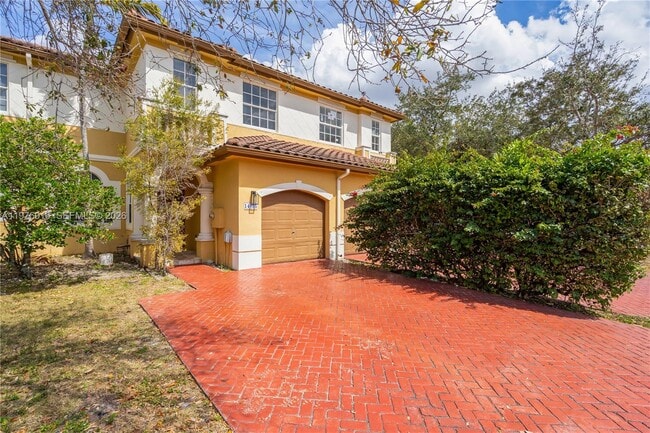 Building Photo - 14055 SW 51st Ln