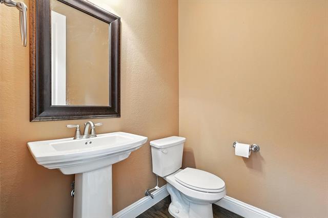 Building Photo - 2416 Fieldlark Dr