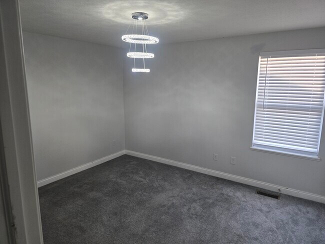 Building Photo - 3296 Wind Dr