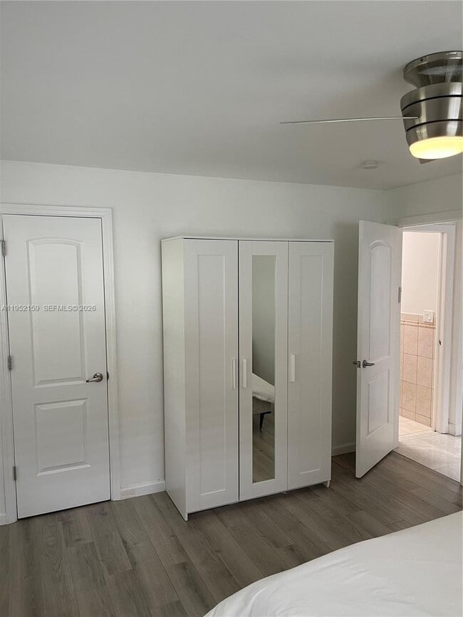 Building Photo - 10153 SW 51st St