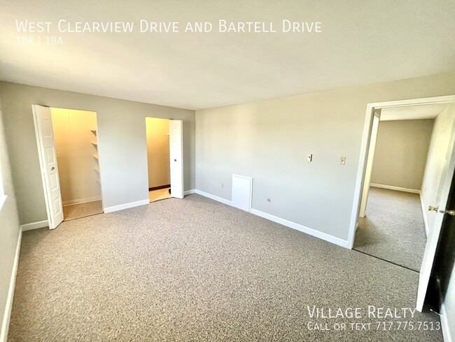 Building Photo - Newly-renovated 1-Bed Convenient to I-83 &...