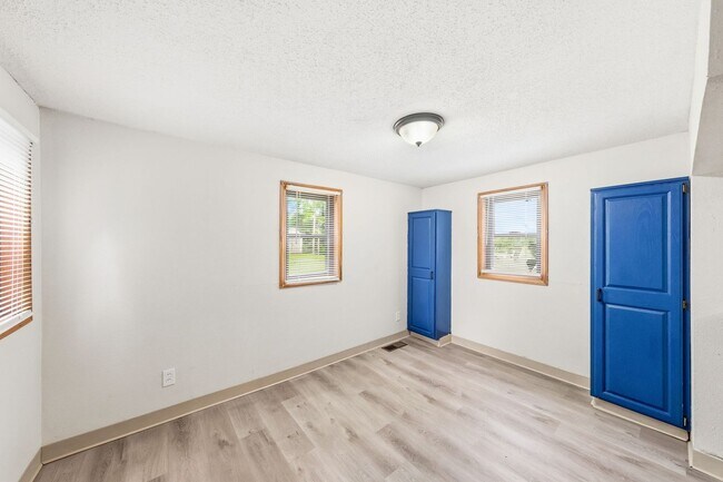 Building Photo - 3034 Forge Dr