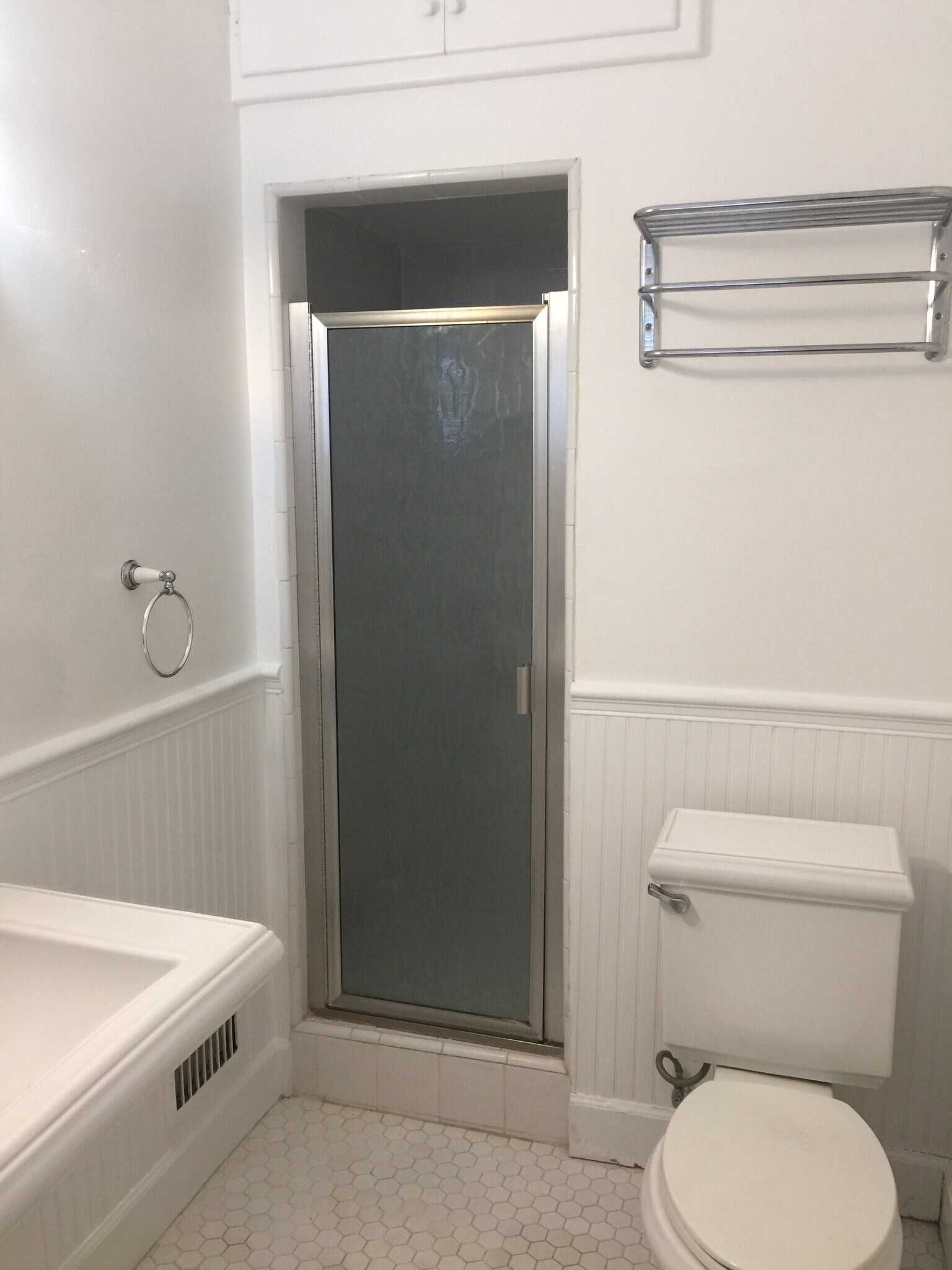 Building Photo - 112 N Edgemont St