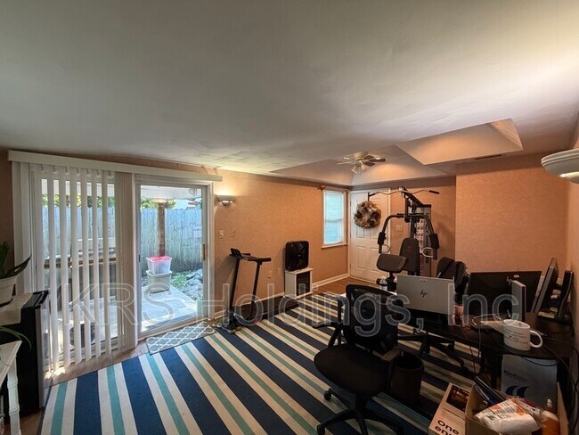 Building Photo - 4024 Barkleaf Dr