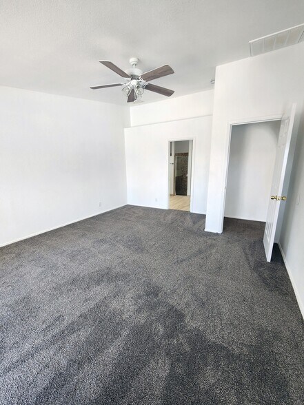 Master Bedroom - 1399 Bentley Blvd