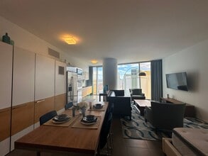 Building Photo - Furnished Studio on The Strip