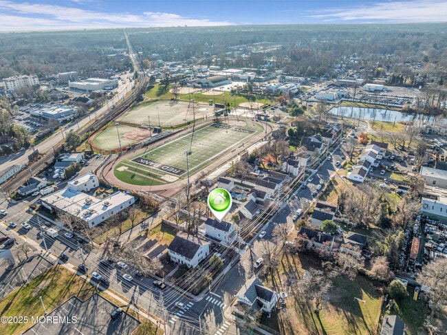 Building Photo - 253 South St