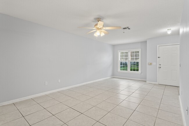 Building Photo - 6548 Swissco Dr