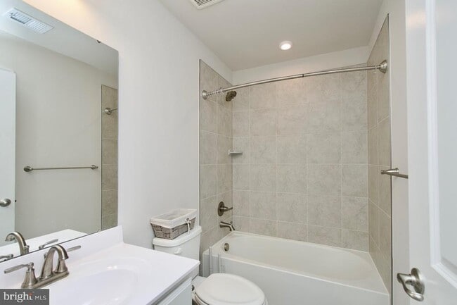 Building Photo - 74 Caswell Dr
