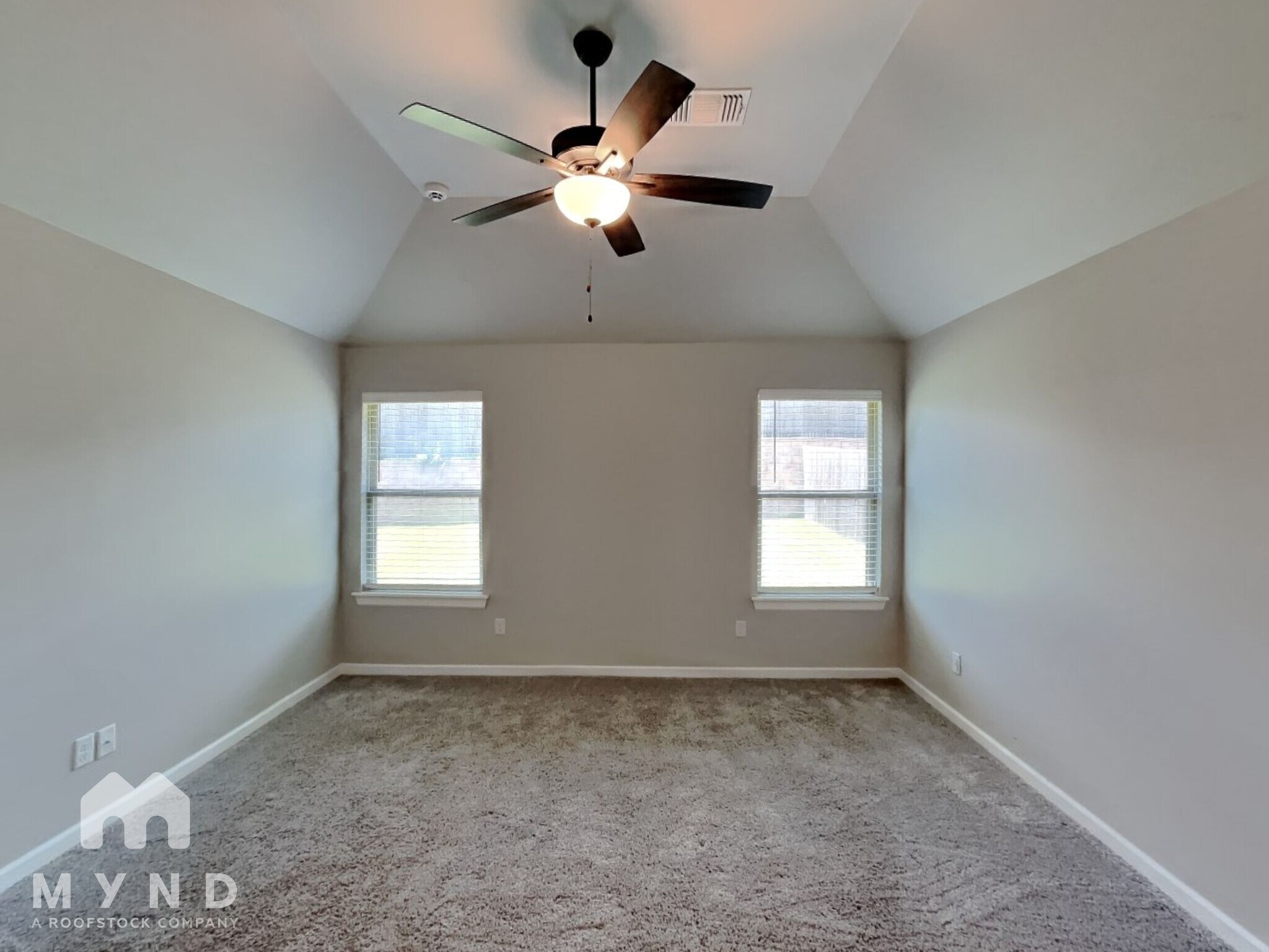 Building Photo - 5401 Riverrun Ct