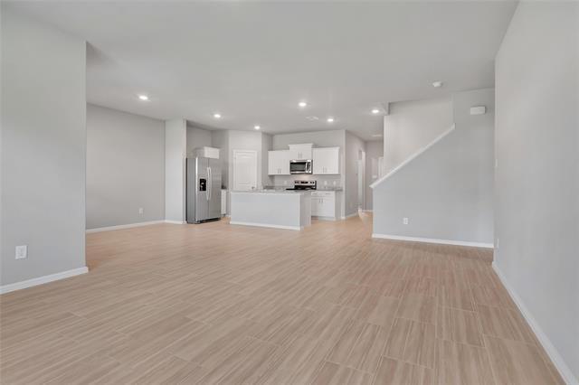 Building Photo - 16404 Severn Ln