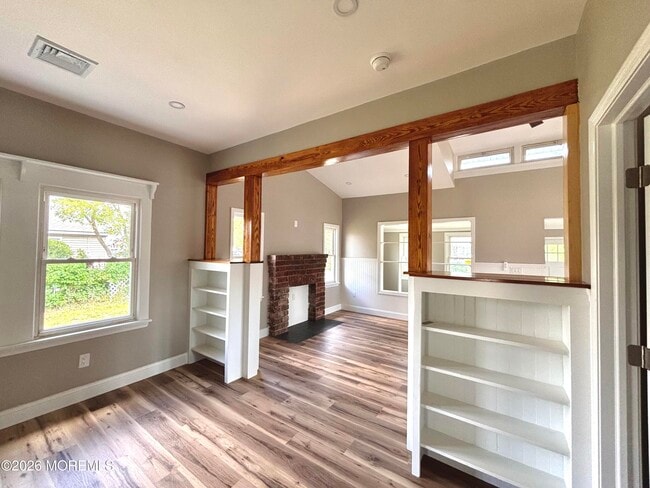 Building Photo - 408 Forepeak Ave