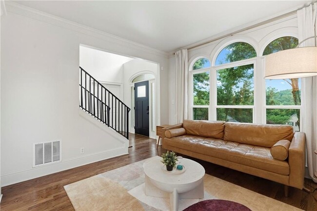 Building Photo - 4221 Willow Oak Dr