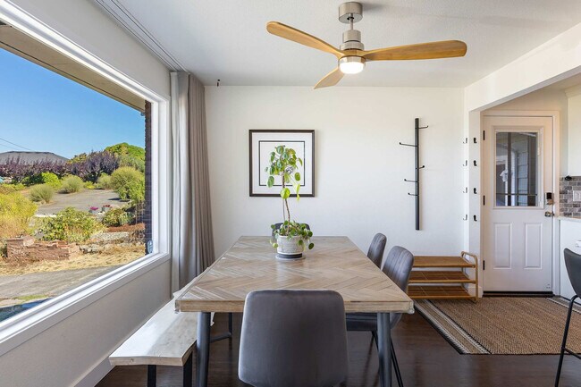 Building Photo - 9024 40th Ave SW