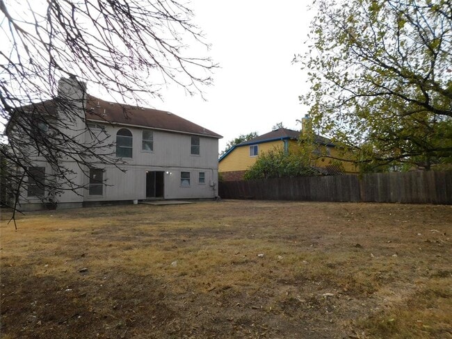 Building Photo - 716 Camp Fire Trail