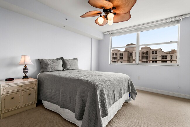 Building Photo - 3594 S Ocean Blvd