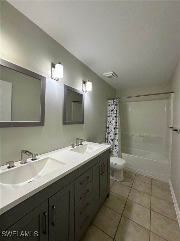 Building Photo - 8100 Allamanda Ct