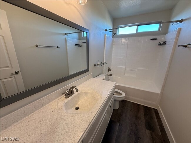 Building Photo - 1373 Dragon Rock Dr