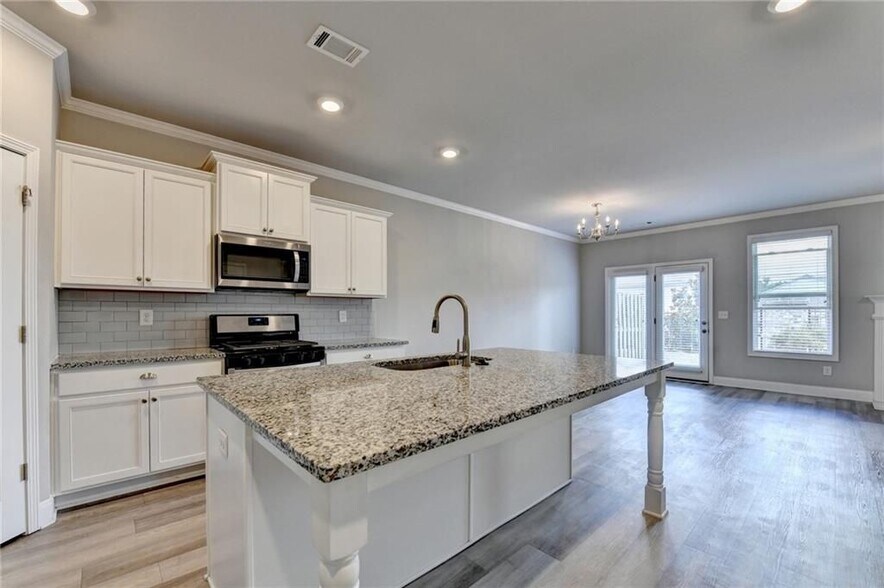 Building Photo - 2408 Morgan Creek Rd