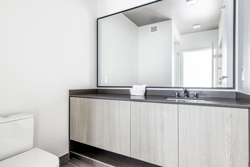 Building Photo - 1231 S Indiana Ave