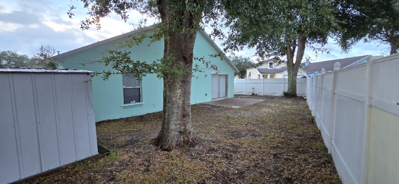 Building Photo - 990 Kenbar St