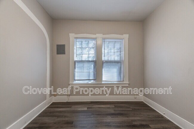 Building Photo - 226 Mc Laughlin Ave