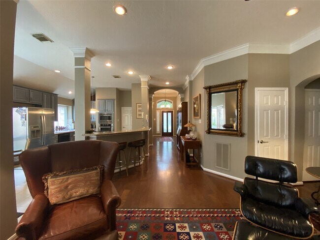 Building Photo - 6906 Afton Woods Dr