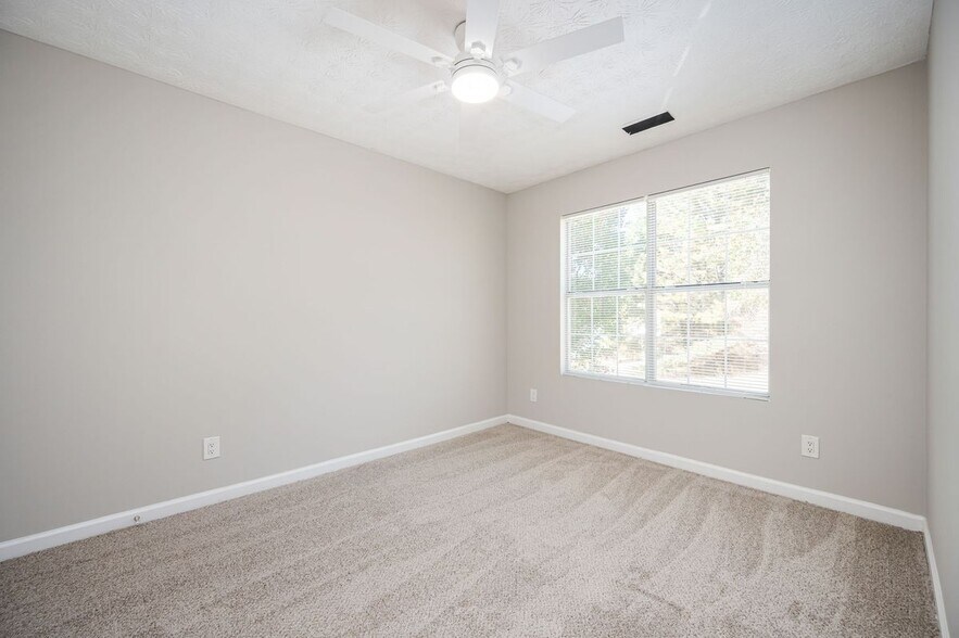 Building Photo - 3375 River Run Trail