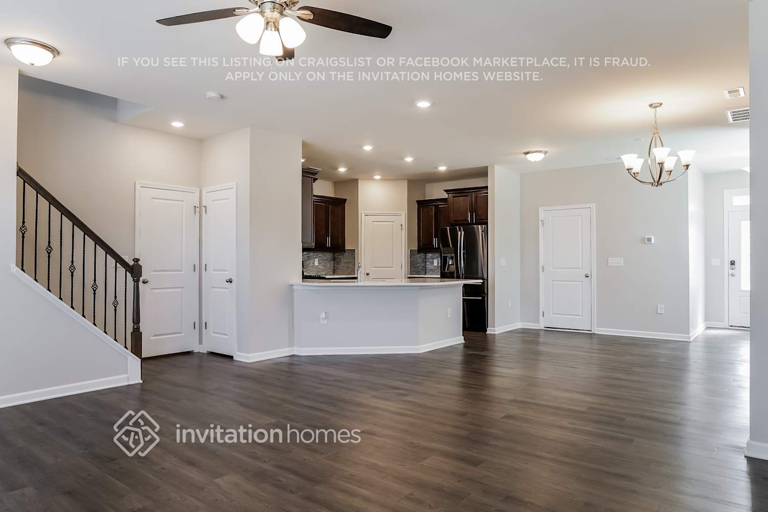 Building Photo - 1801 Birdhouse Ln