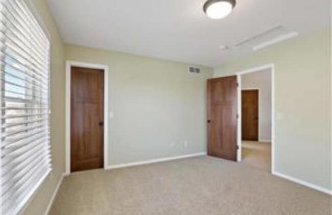 Building Photo - 12424 Princeton Ave